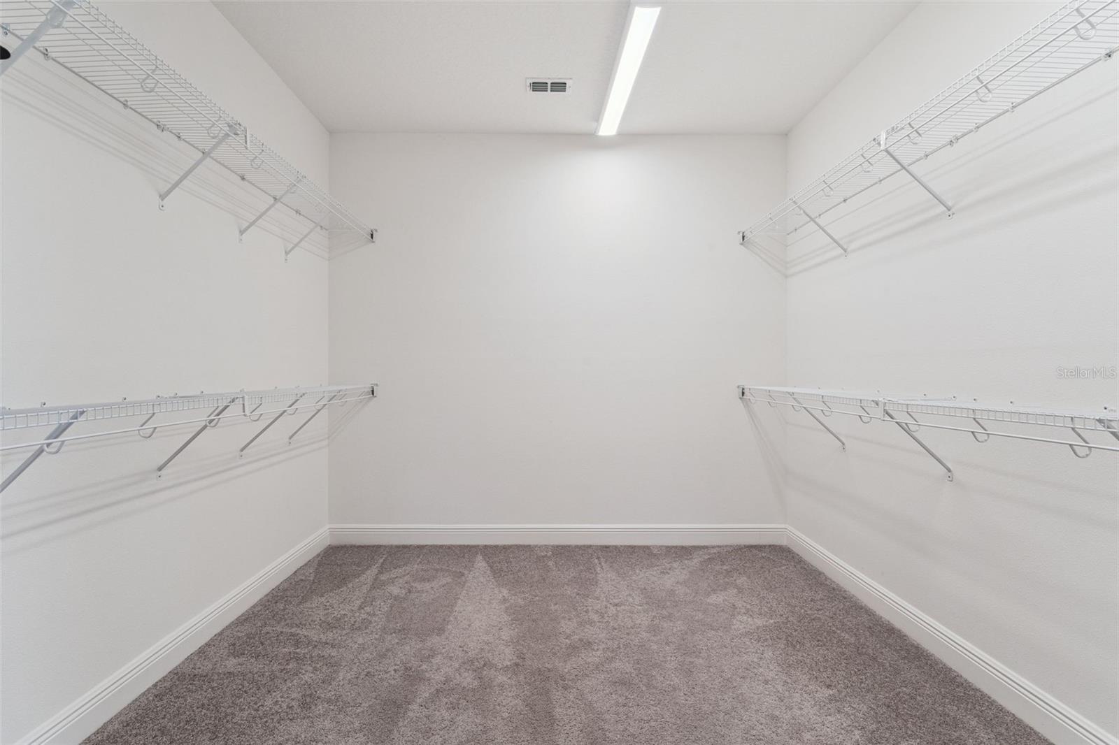 EAGLE CRK VILLAGE I - Residential