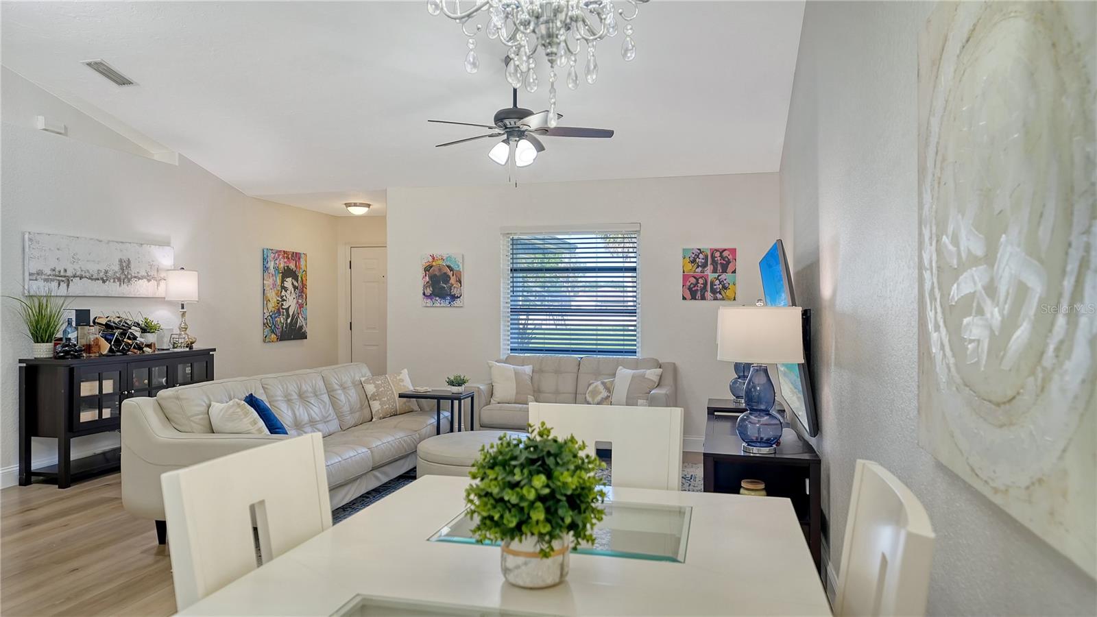 SOUTH VENICE - Residential