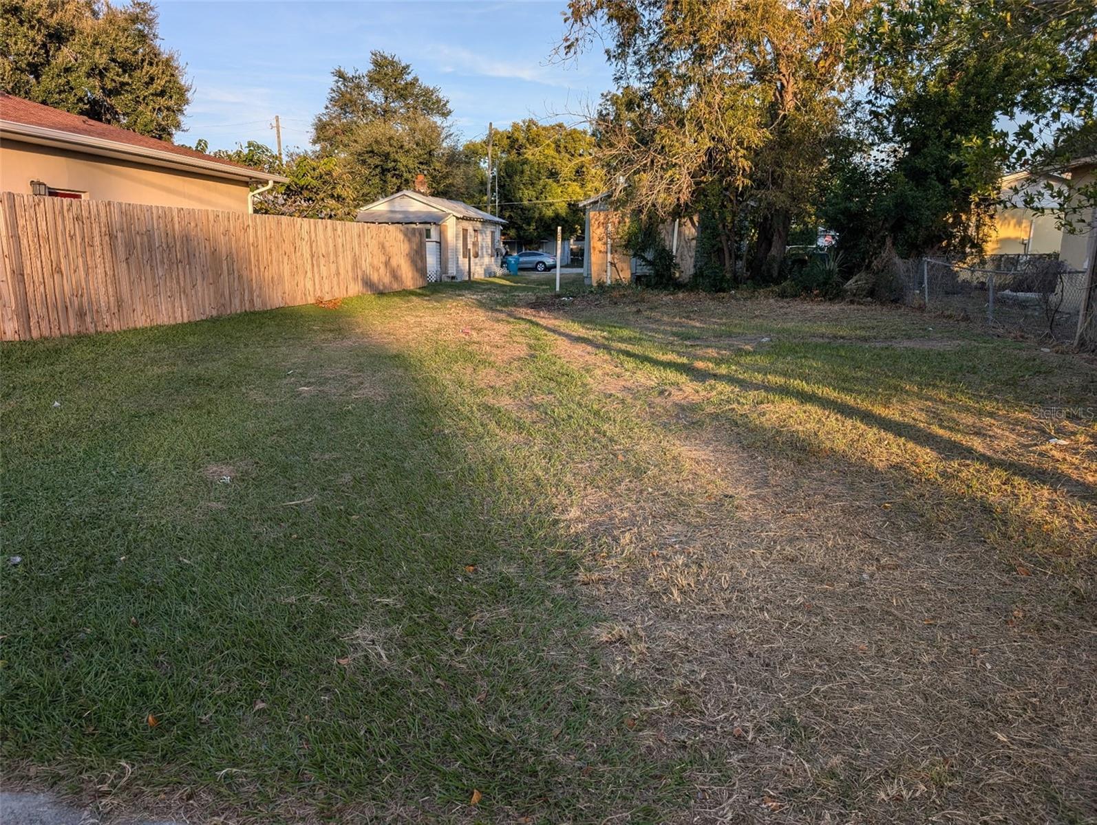 WESTERN TERRACE ADD - Land