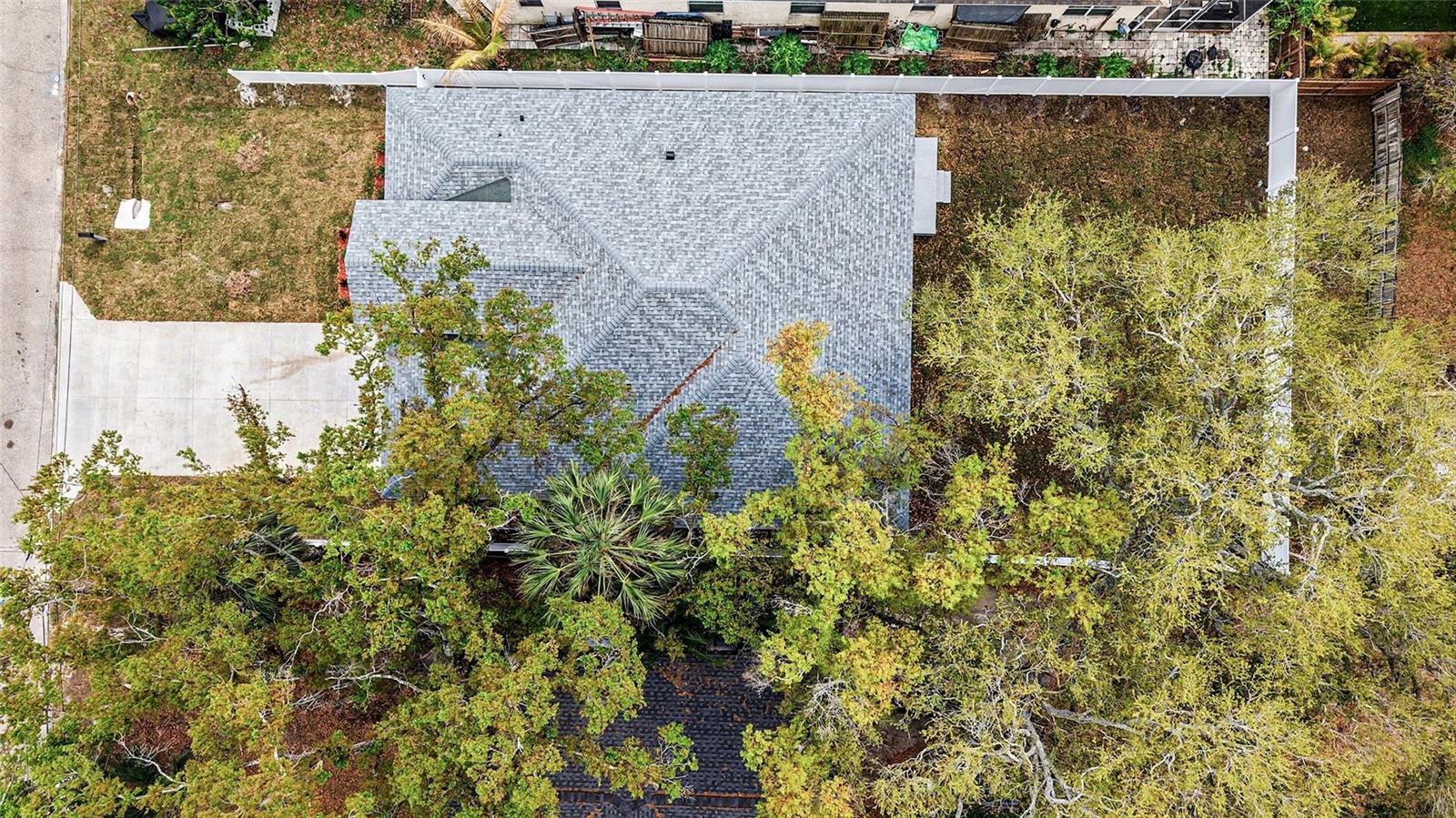 PINE KNOLL - Residential