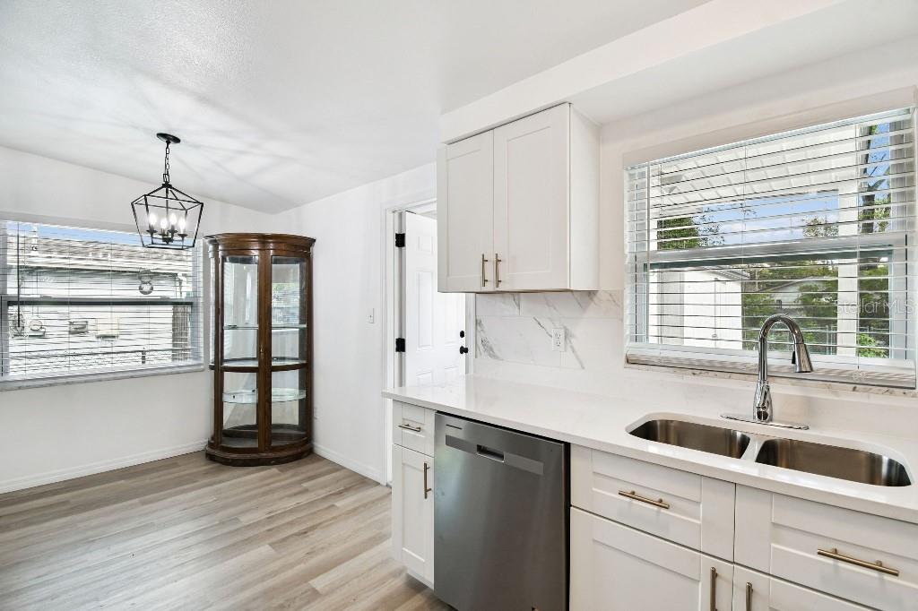 SULPHUR SPGS - Residential