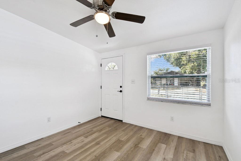 SULPHUR SPGS - Residential