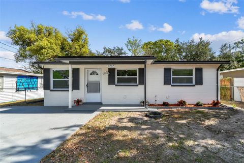 Photo of 8503 N Taliaferro Avenue, Tampa, FL 33604 (MLS # TB8451594)