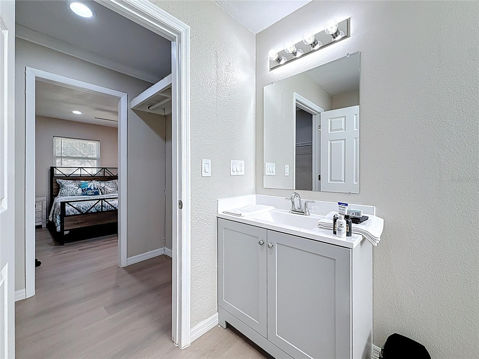 MEINKE H A - Residential