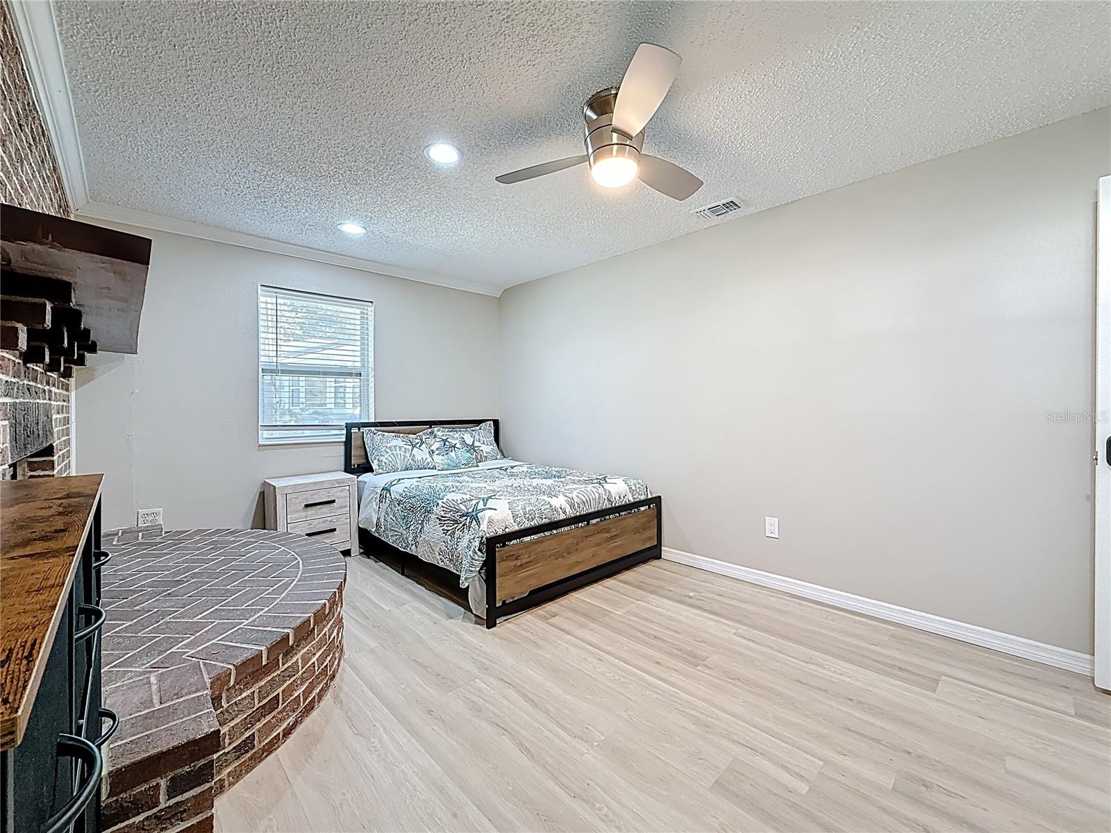 MEINKE H A - Residential