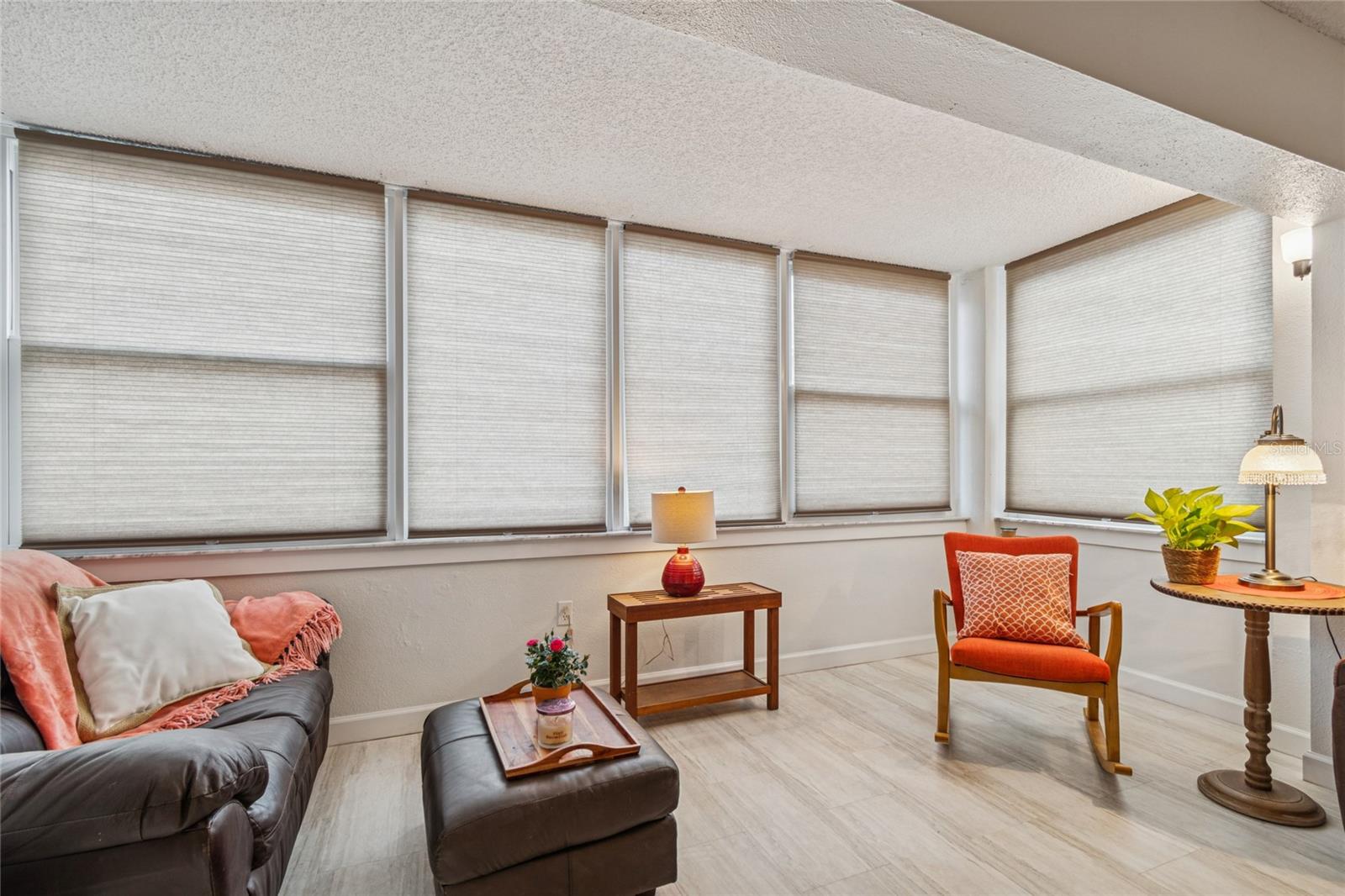 CROSSWINDS COLONY ONE CONDO - Residential