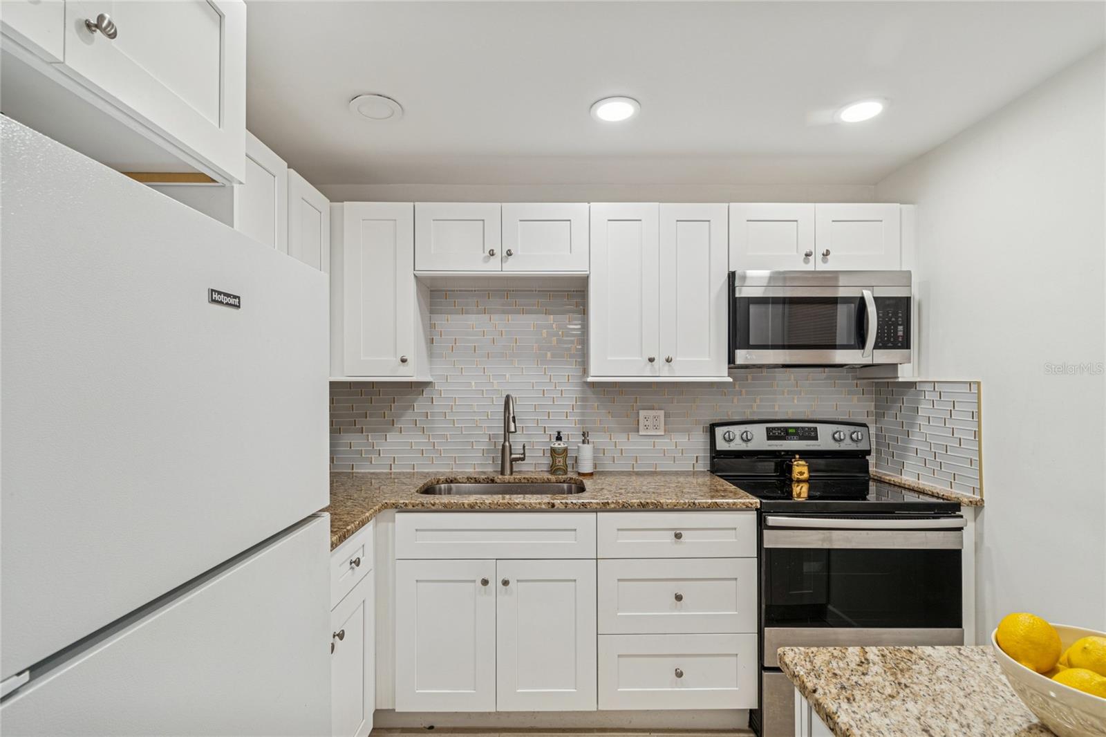 CROSSWINDS COLONY ONE CONDO - Residential