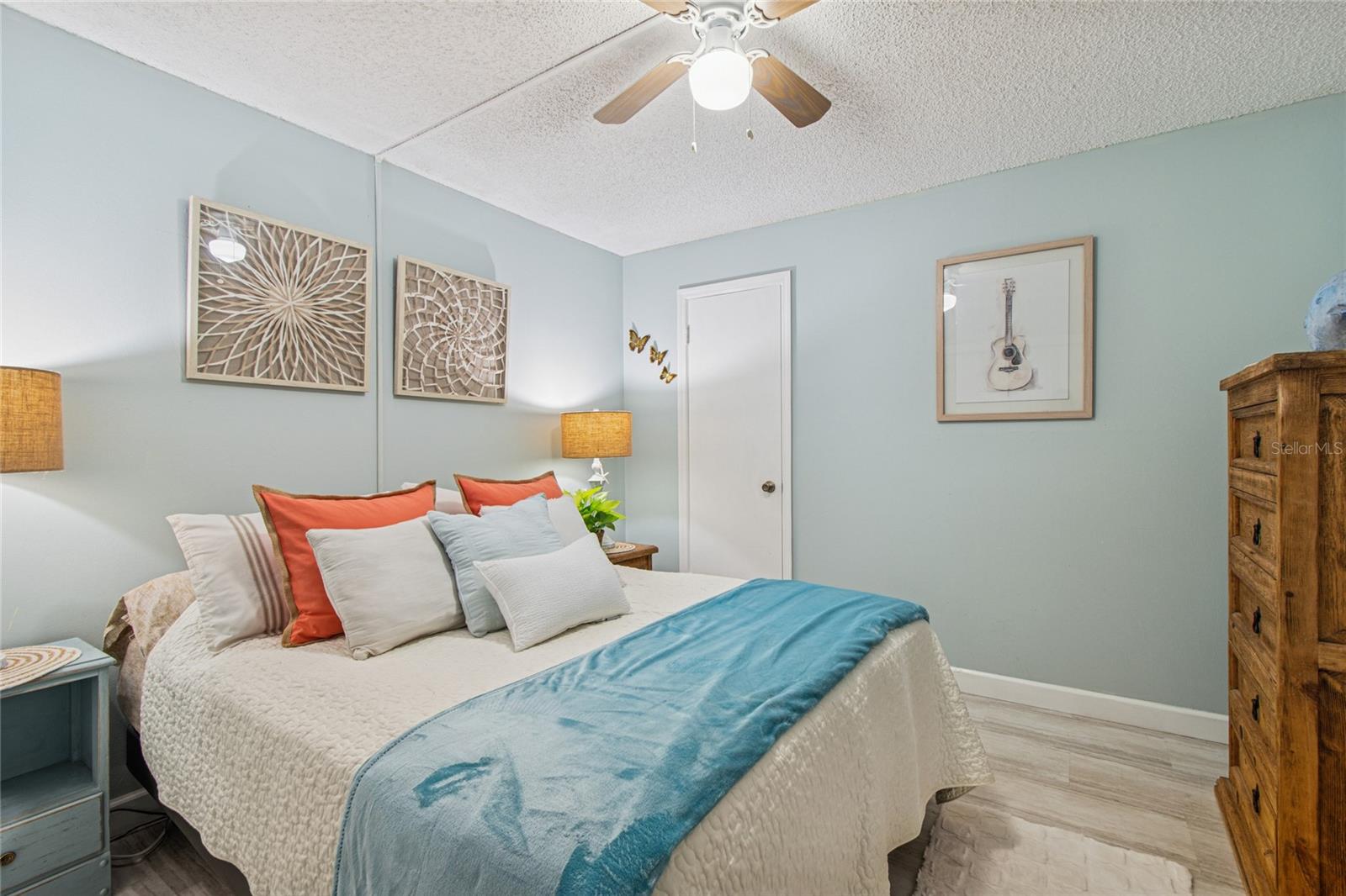 CROSSWINDS COLONY ONE CONDO - Residential