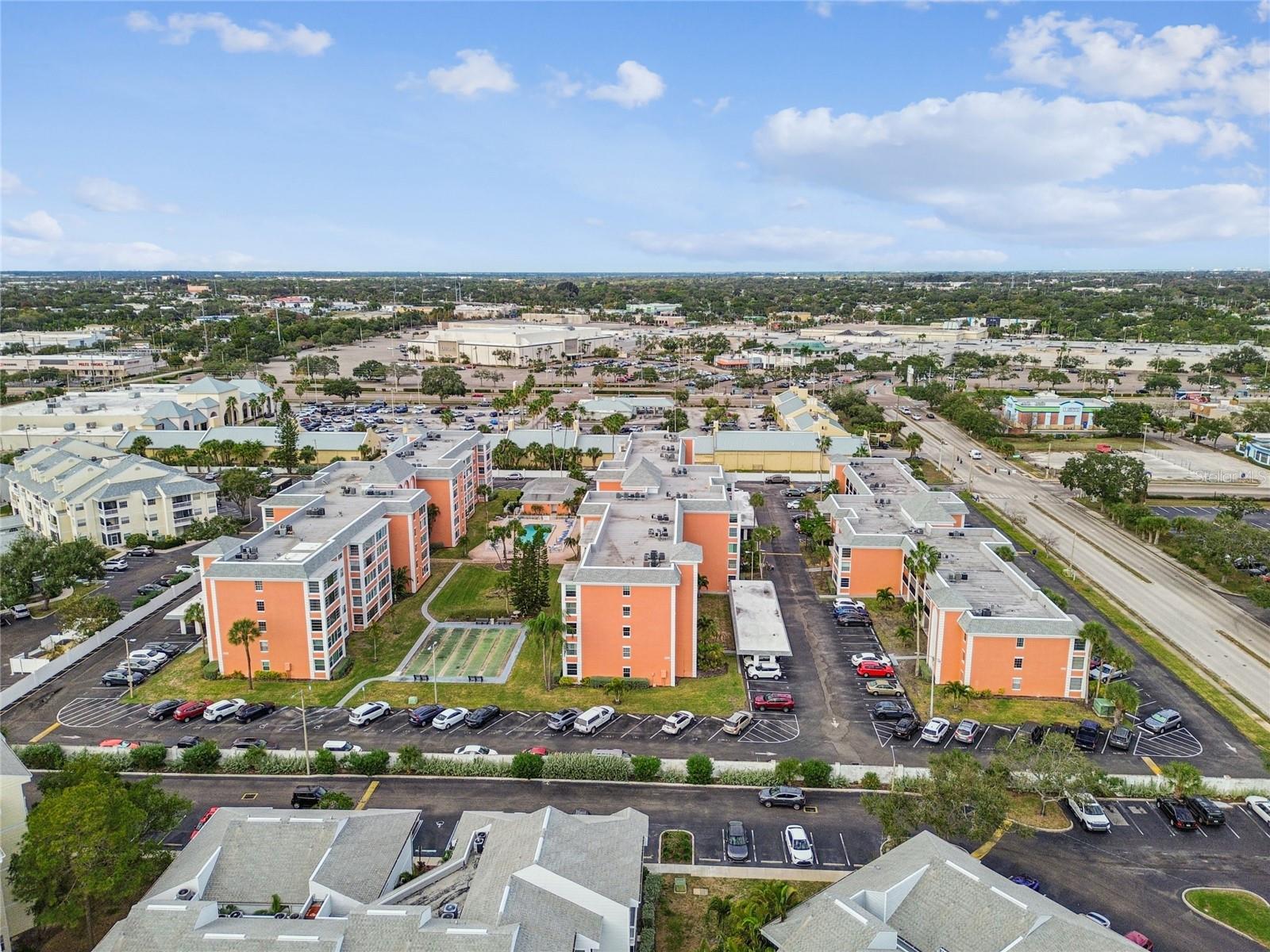 CROSSWINDS COLONY ONE CONDO - Residential