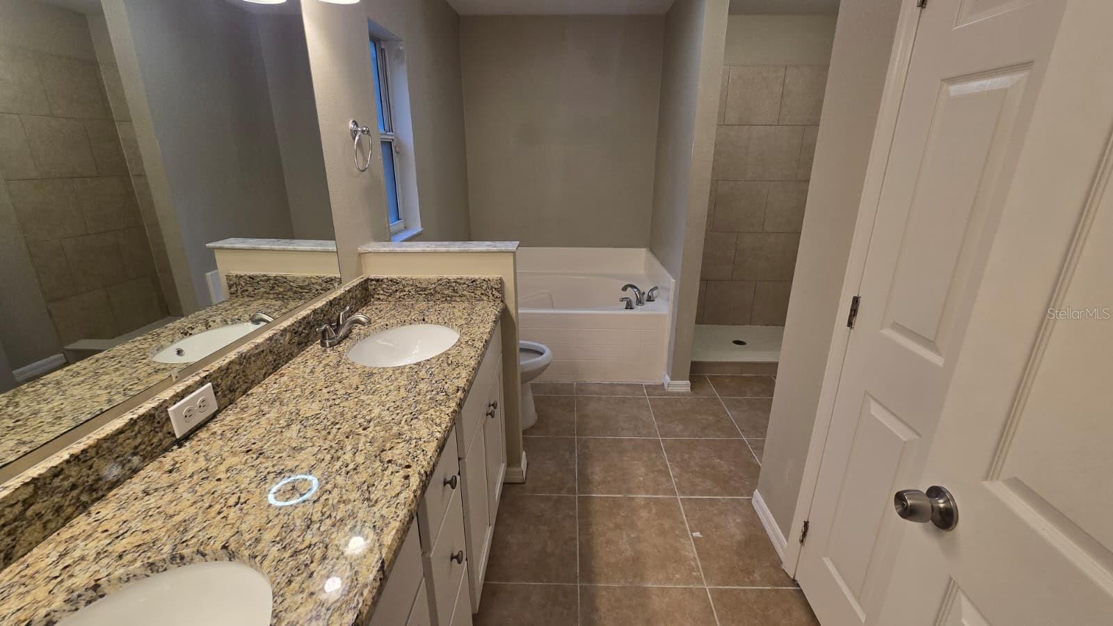 WEDGEWOOD GROVES - Residential