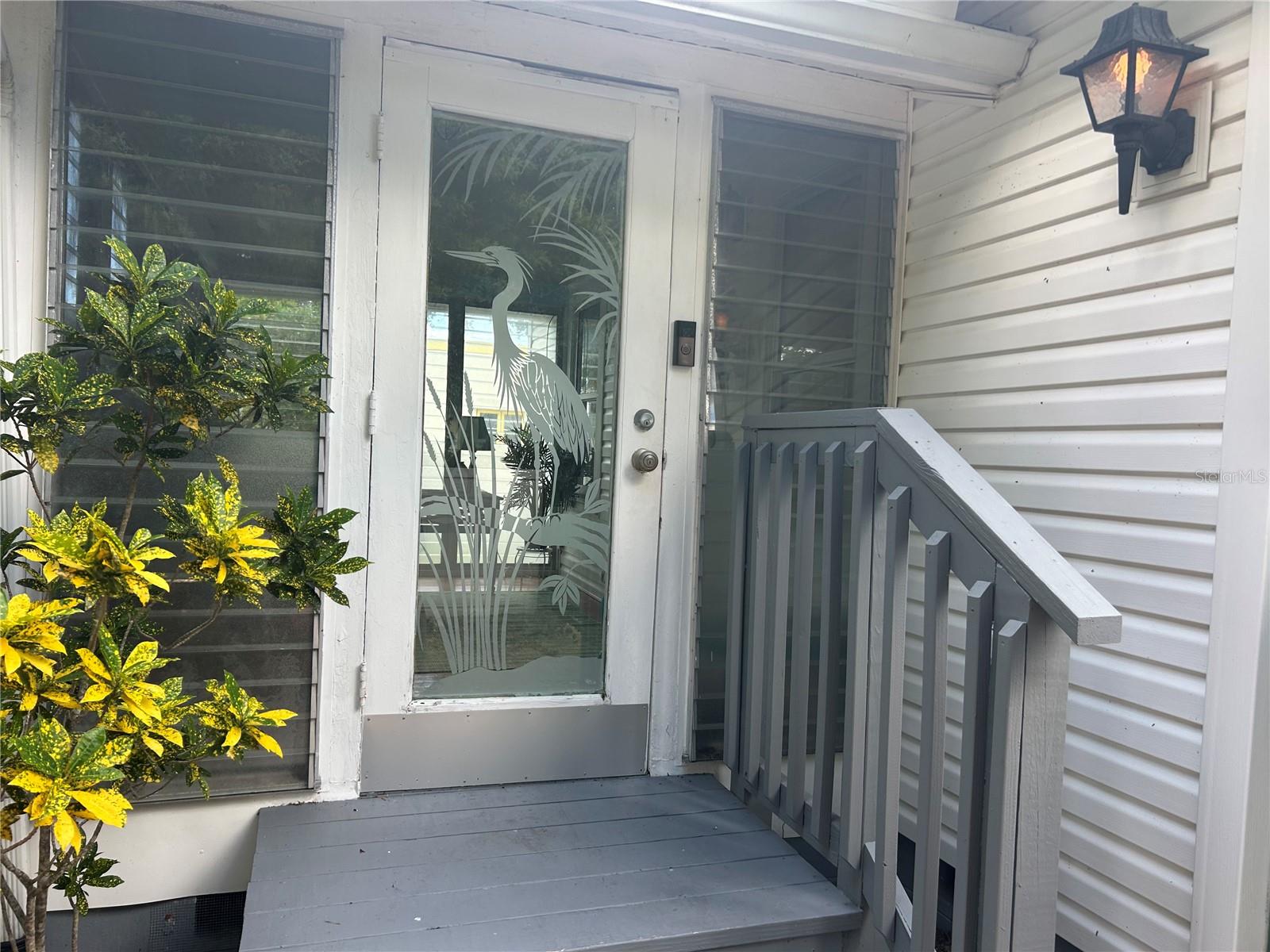 2907 CLINTON STREET S