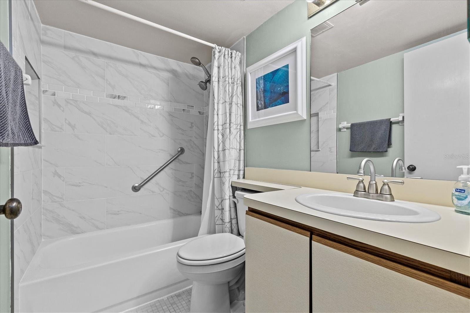 HEATHER COVE NEW PORT - Residential