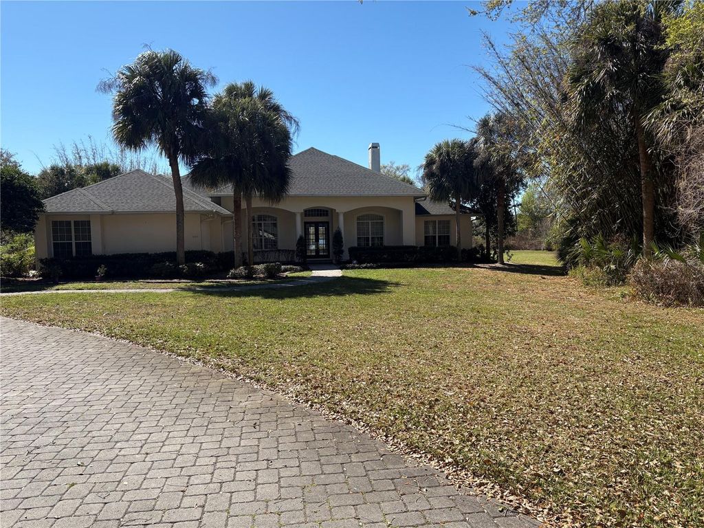 Photo of 3265 Hidden Lake Drive, Winter Garden, FL 34787 (MLS # O6386112)