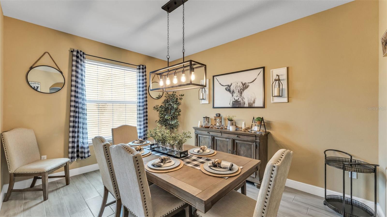 HIGHLANDS AT CREWS LAKE - Residential