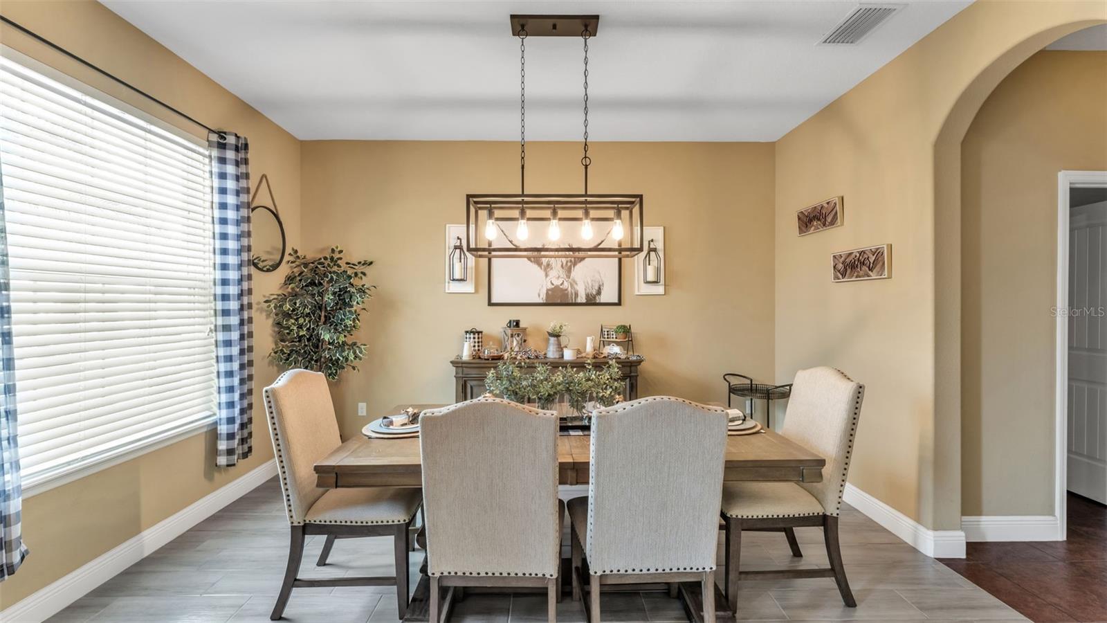 HIGHLANDS AT CREWS LAKE - Residential