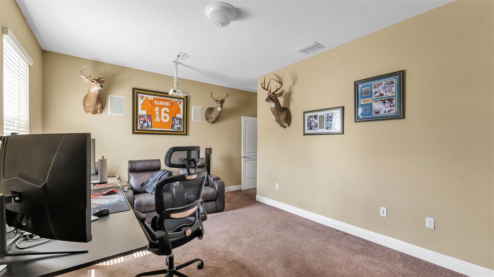 HIGHLANDS AT CREWS LAKE - Residential