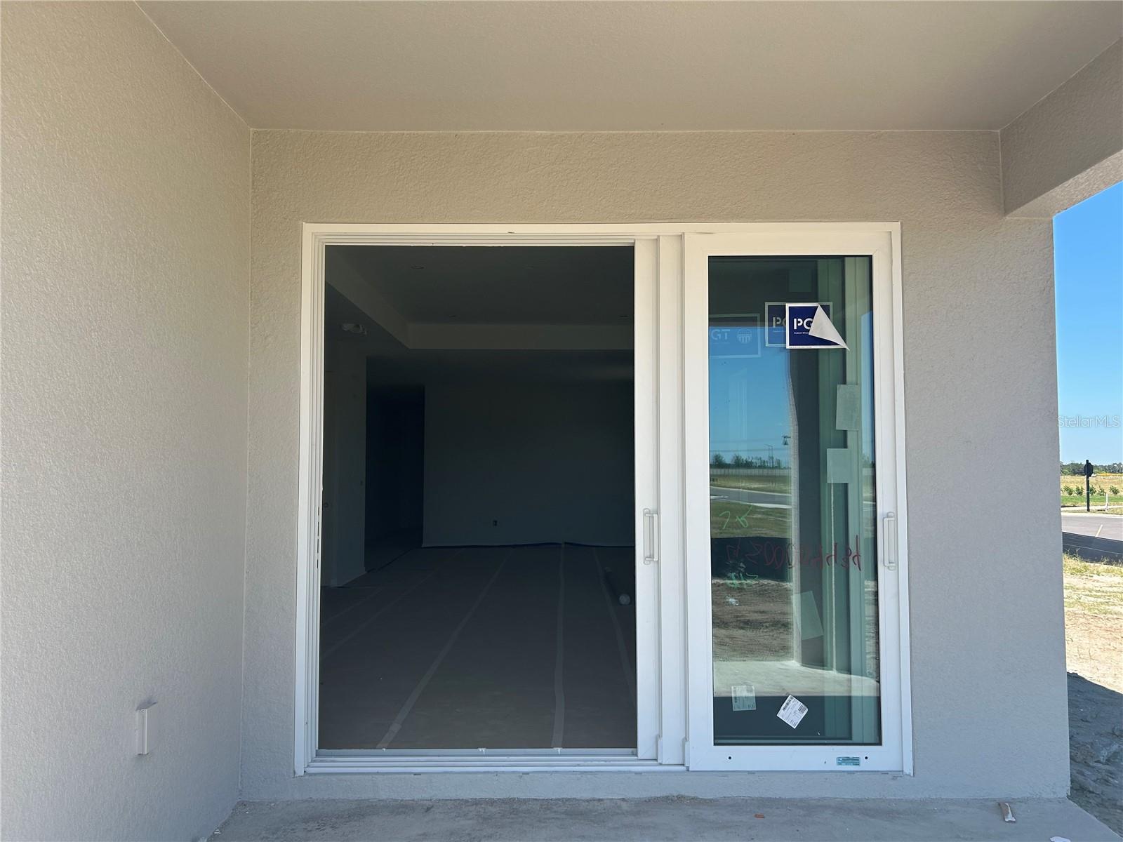 OAKFIELD TRAILS WEST - Residential