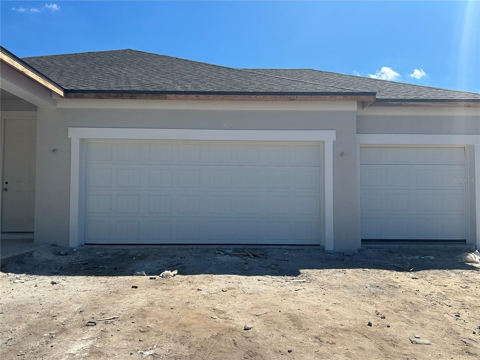 OAKFIELD TRAILS WEST - Residential