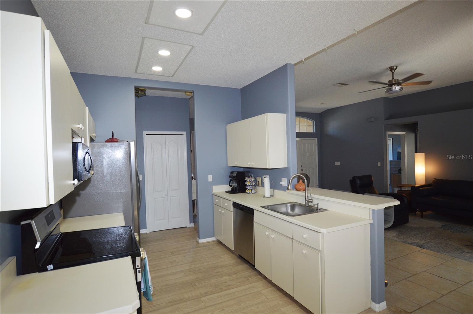 PALM HARBOR - Residential