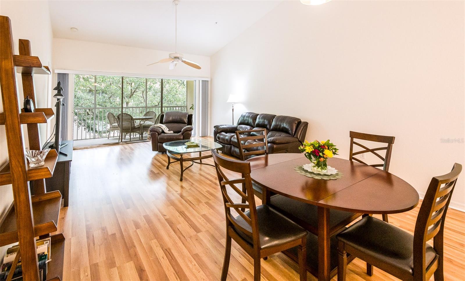 CEDAR HOLLOW AT TARA - Residential