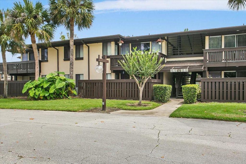 Photo of 54 Club House Drive #107, Palm Coast, FL 32137 (MLS # FC311303)