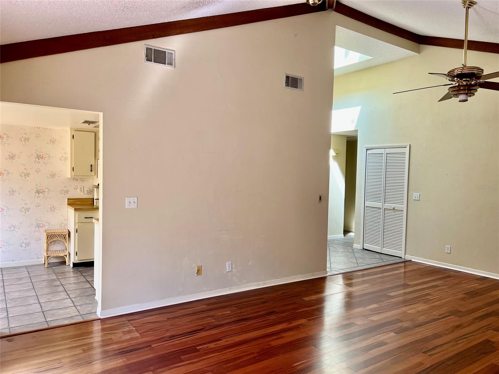 Brae Burn Unit 03 - Residential