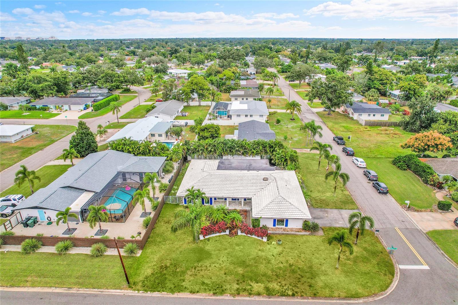 SOUTH GATE - Residential