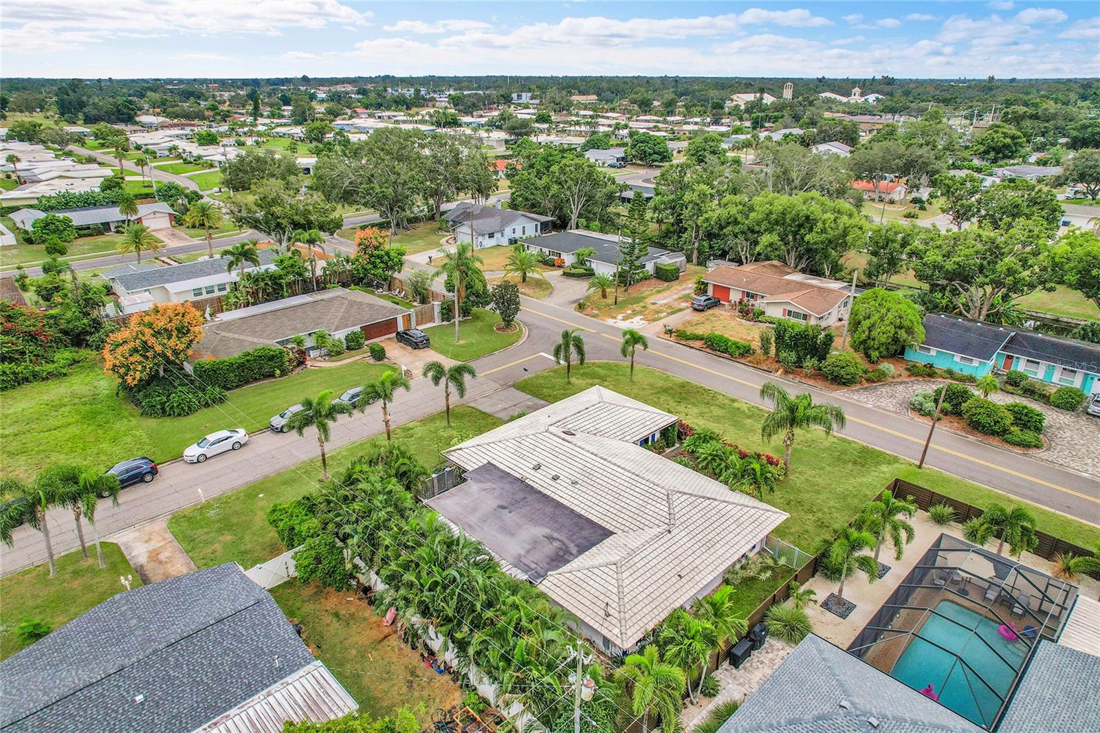 SOUTH GATE - Residential