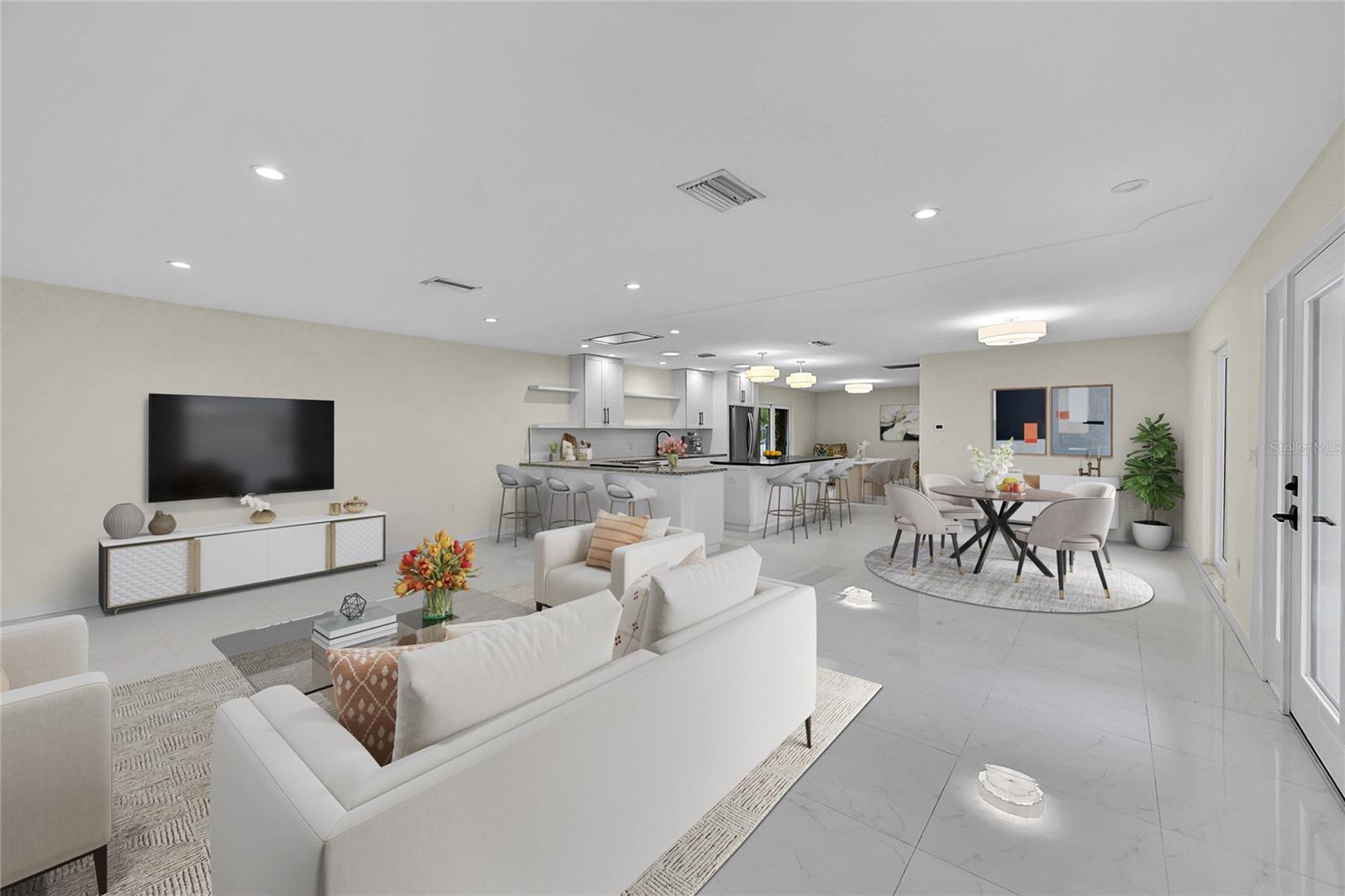 SOUTH GATE - Residential