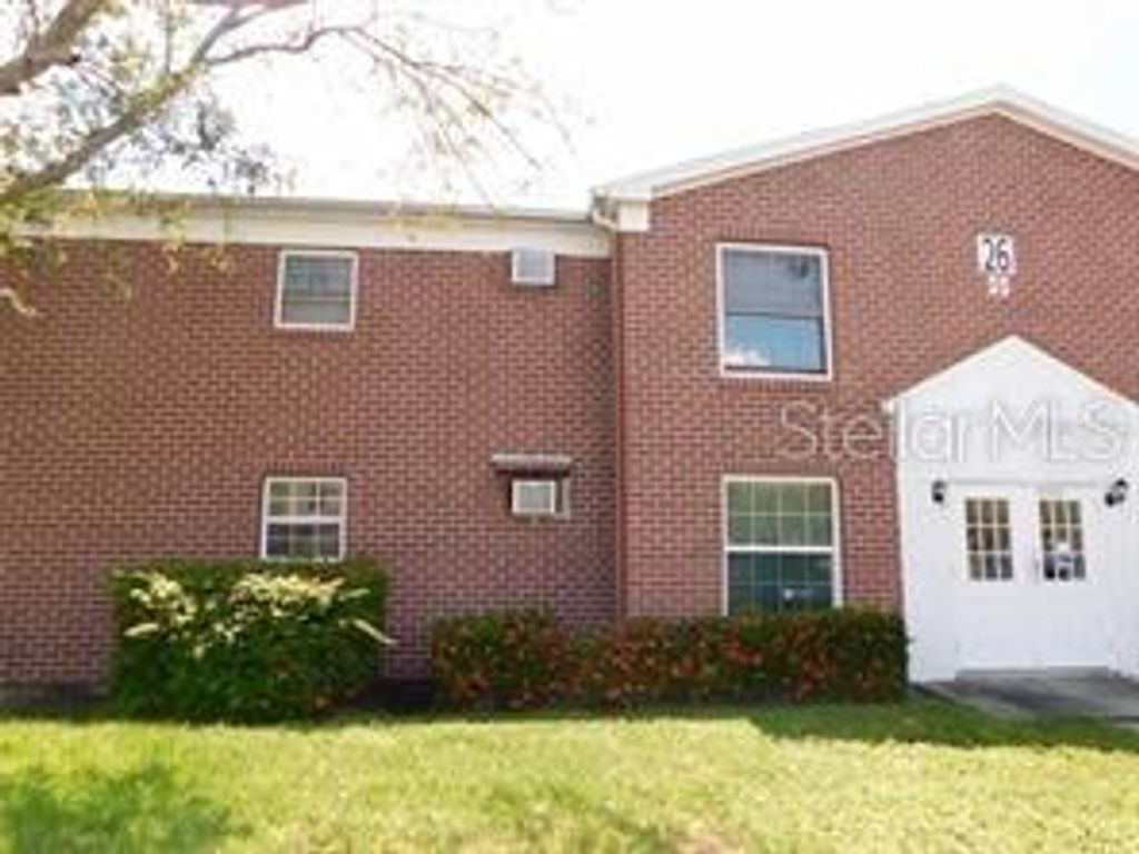 Photo of 8360 12th Street N #D, St Petersburg, FL 33702 (MLS # TB8435592)