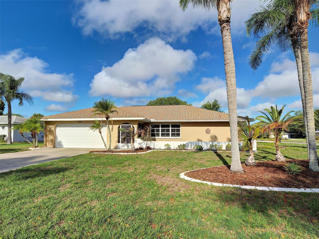 Photo of 1337 Whispering Lane, Venice, FL 34285 (MLS # N6143742)