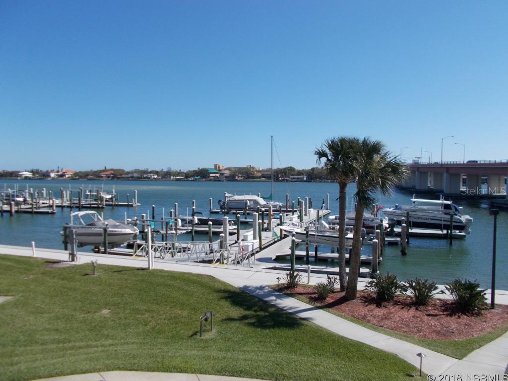 Diamond Head Point Condo - Residential