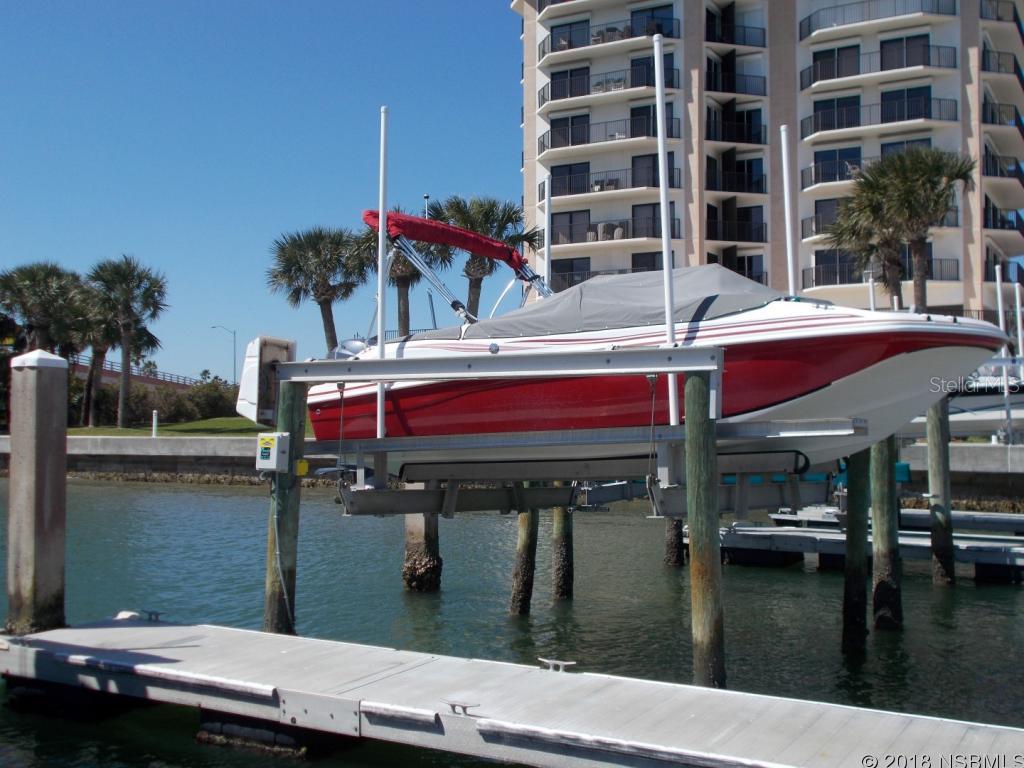 Diamond Head Point Condo - Residential