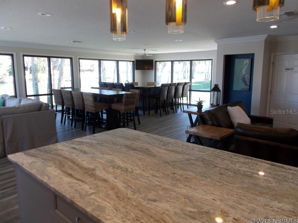 Diamond Head Point Condo - Residential