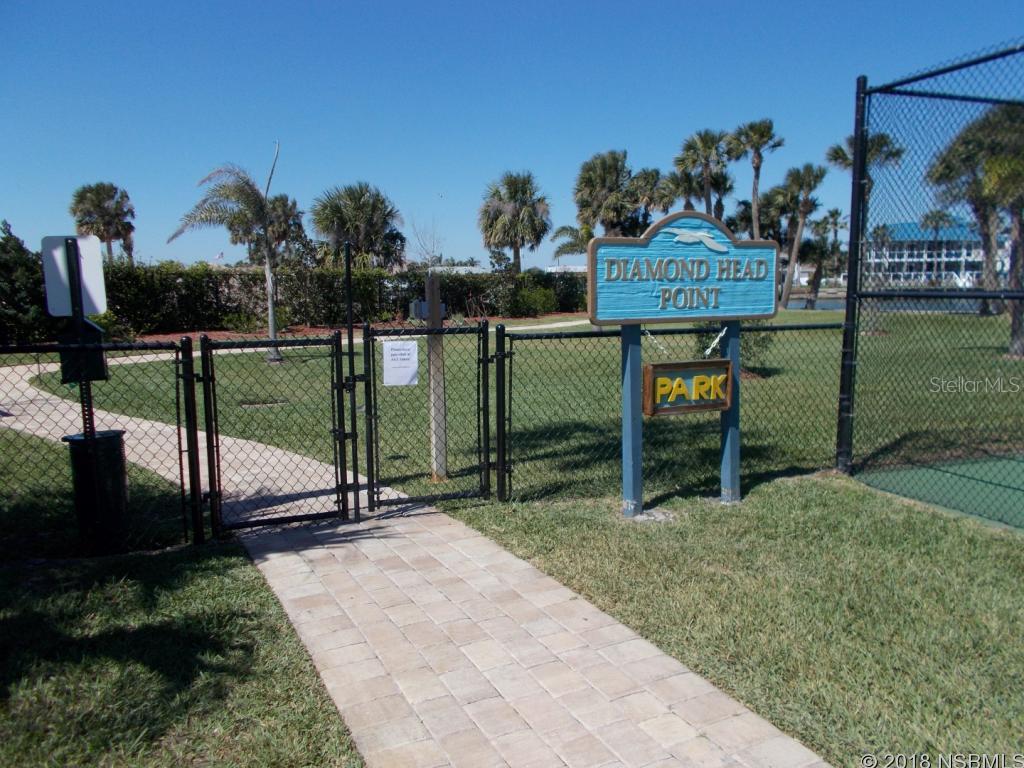 Diamond Head Point Condo - Residential