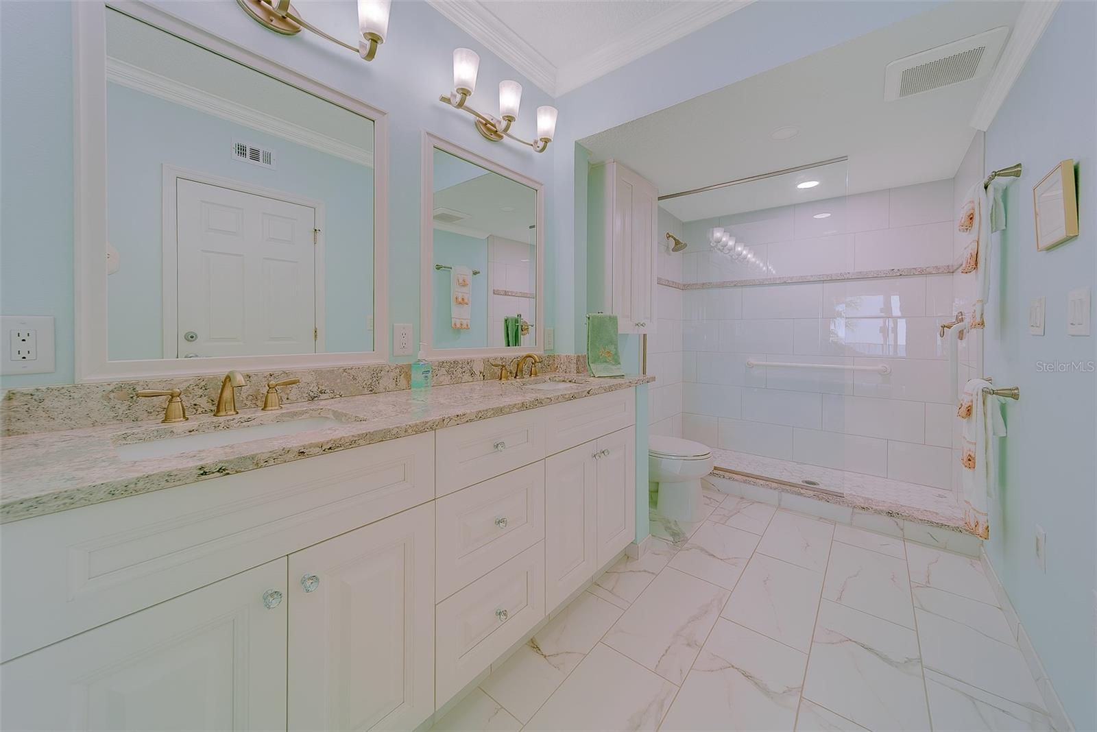 TIDES BEACH CLUB CONDO - Residential