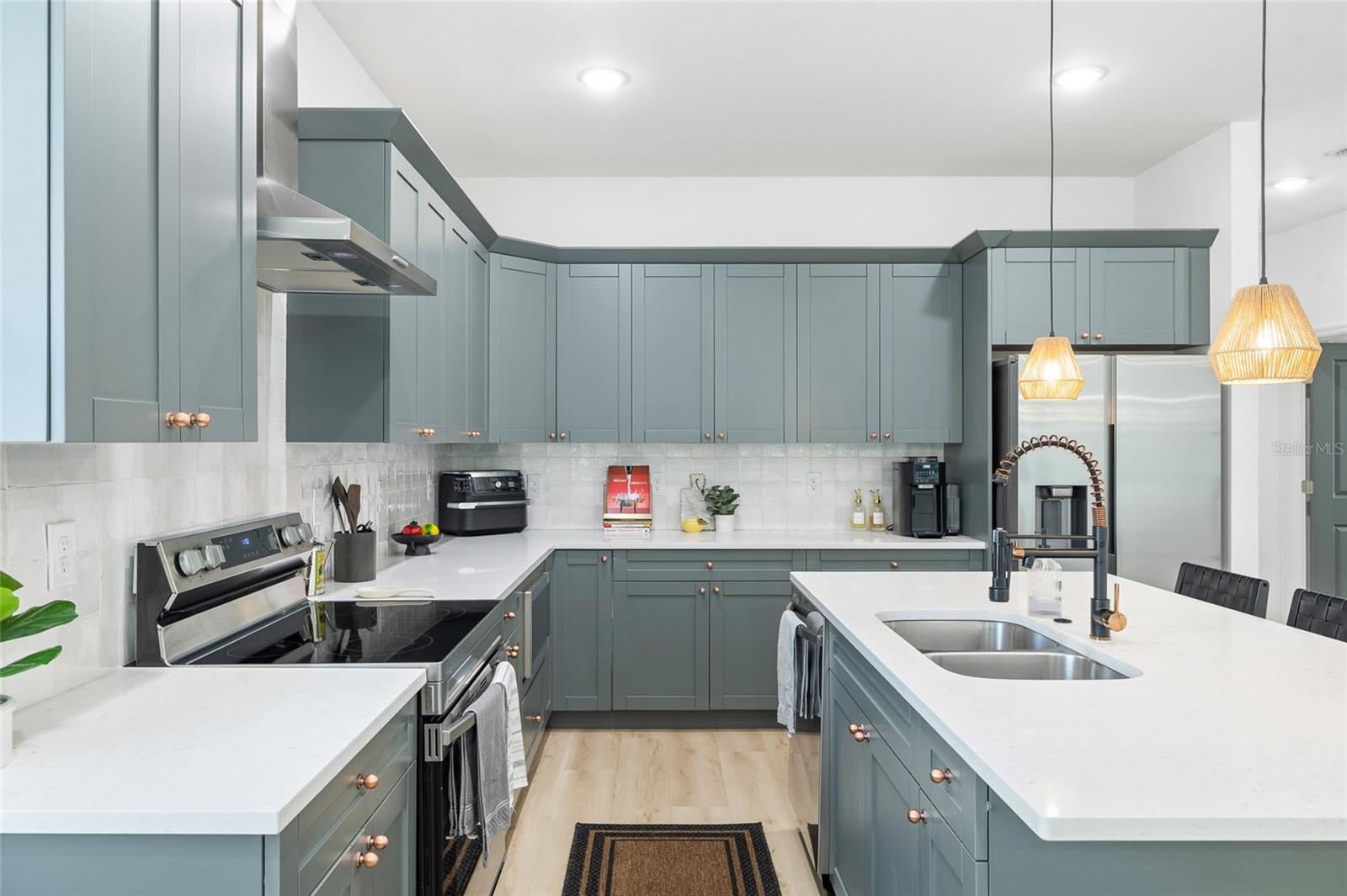 IDLEWILD ON THE HILLSBOROUGH - Residential