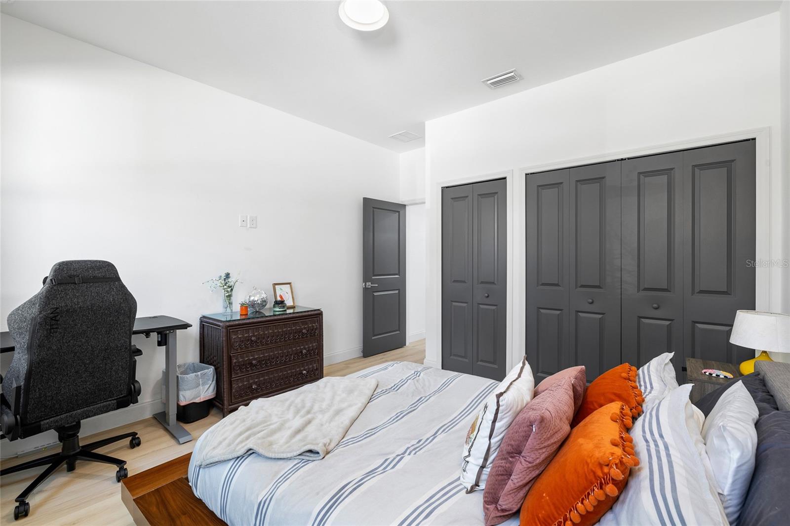 IDLEWILD ON THE HILLSBOROUGH - Residential