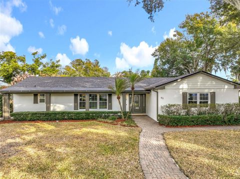 Photo of 51 Oakleigh Lane, Maitland, FL 32751 (MLS # V4947925)