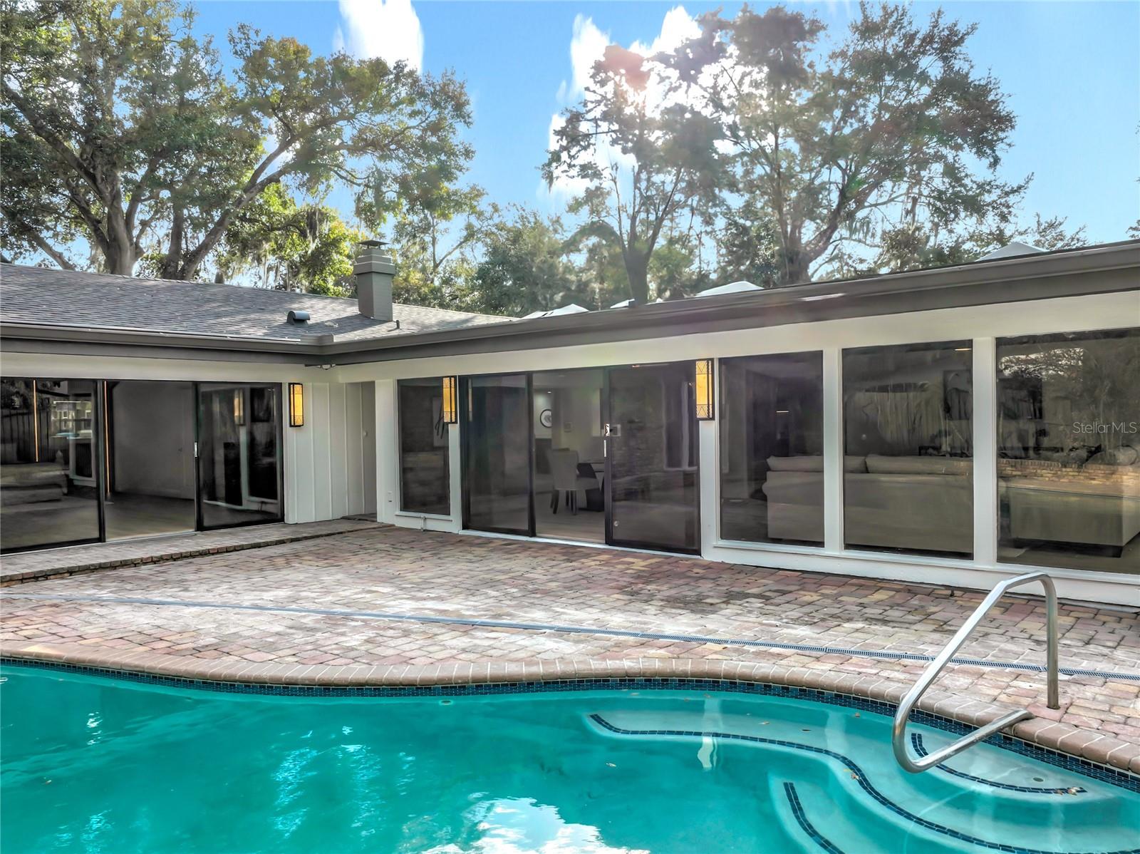 OAKLEIGH THIRD ADD - Residential