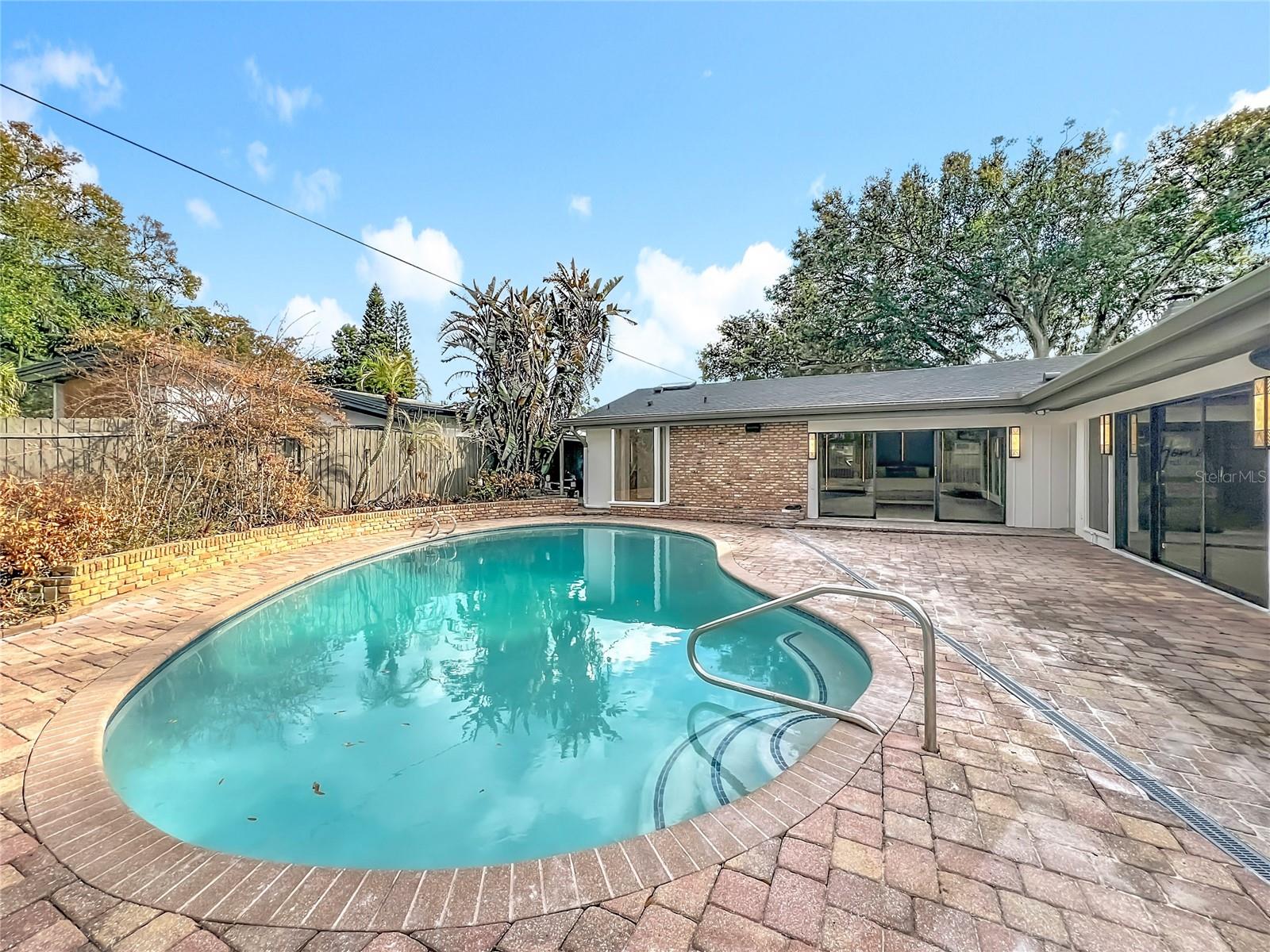 OAKLEIGH THIRD ADD - Residential