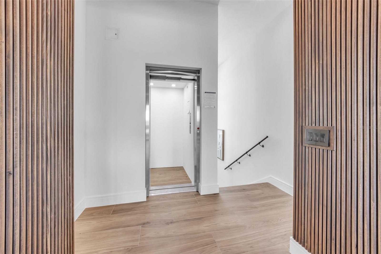 BIMINI BAY ESTATES - Residential