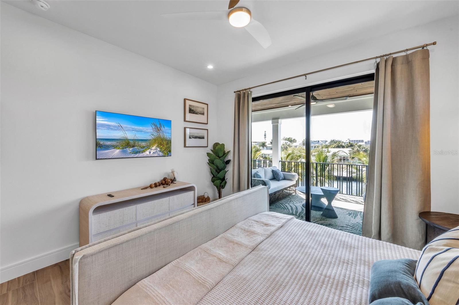 BIMINI BAY ESTATES - Residential