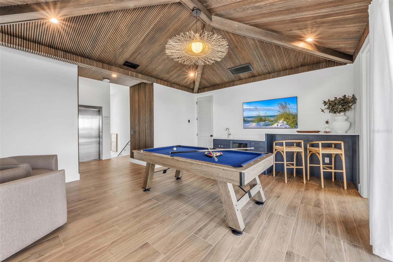 BIMINI BAY ESTATES - Residential