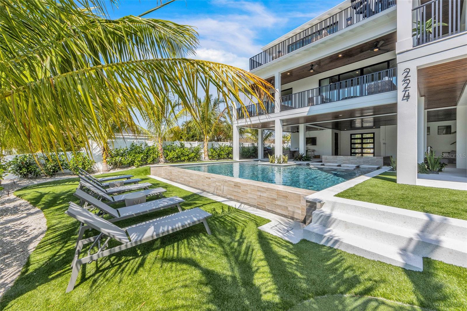 BIMINI BAY ESTATES - Residential