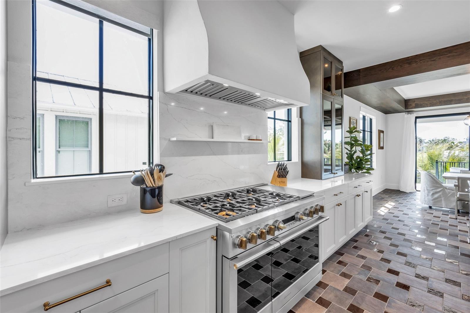 BIMINI BAY ESTATES - Residential