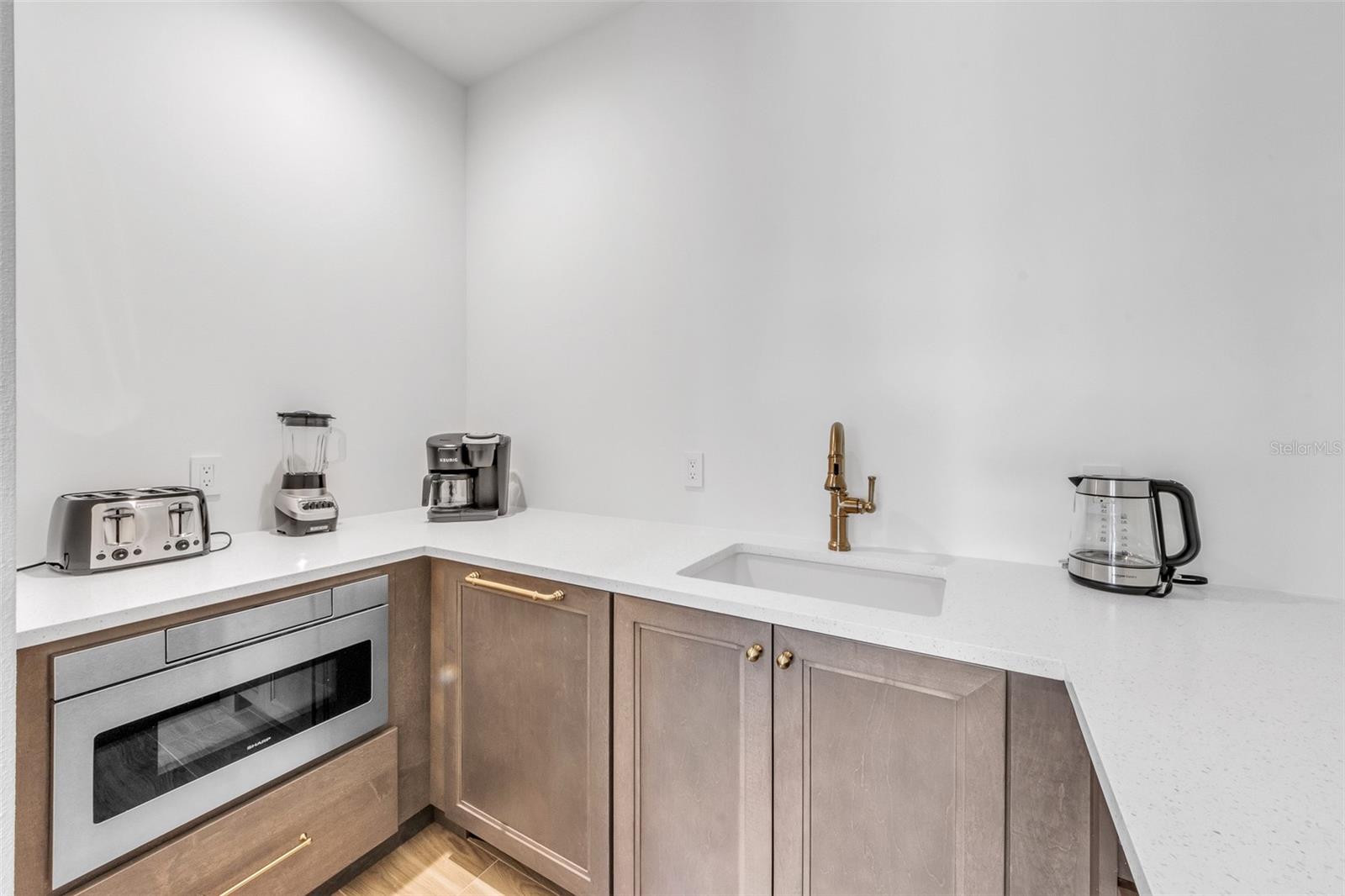 BIMINI BAY ESTATES - Residential