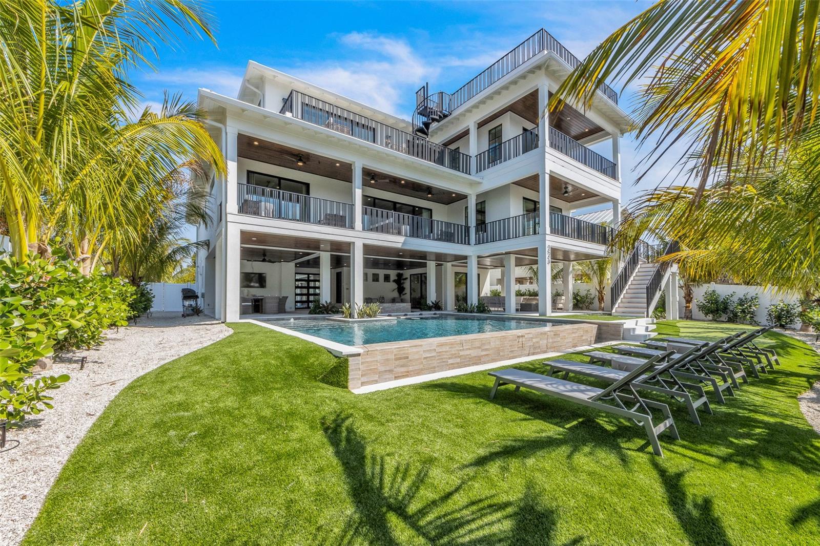 BIMINI BAY ESTATES - Residential