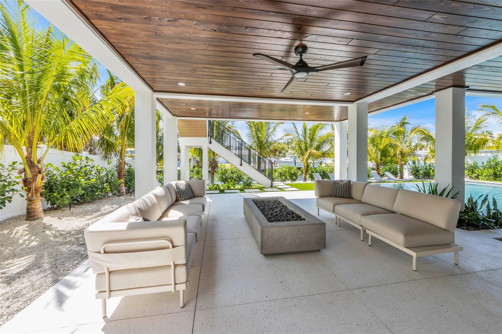 BIMINI BAY ESTATES - Residential