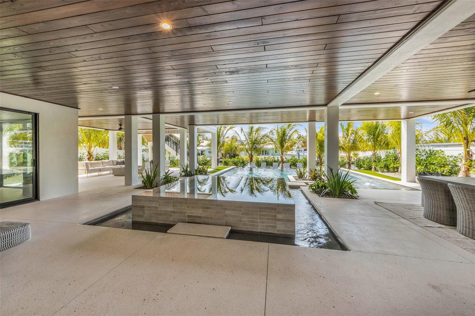 BIMINI BAY ESTATES - Residential